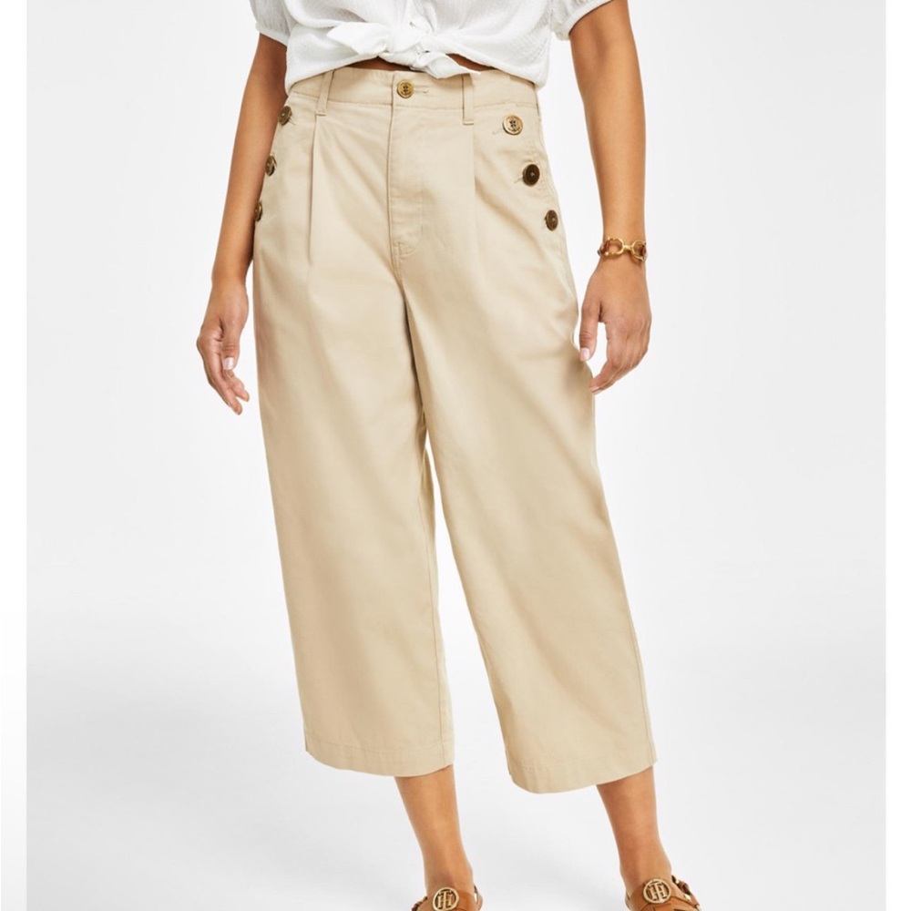 Tommy Hilfiger NWT wide‎ leg, Capri khaki Pants size 10
